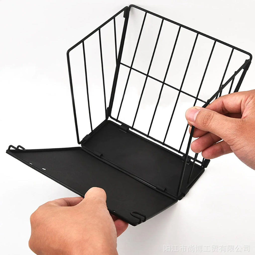 Wall-Mount Foldable Metal Hay Feeder for Rabbits